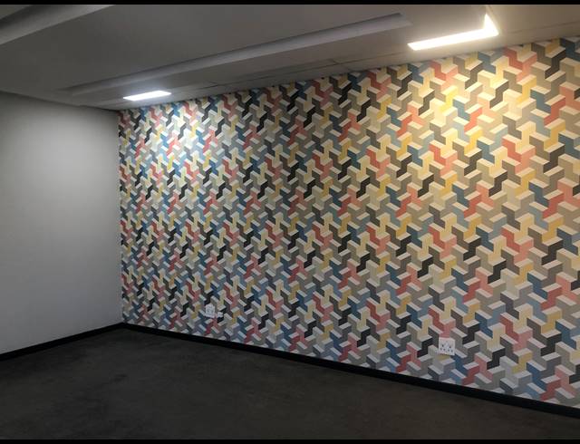 108M² OFFICE TO LET IN HYDE PARK